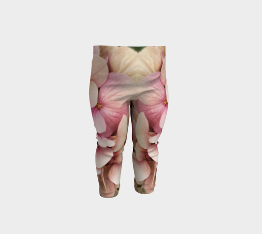 Pale Hydrangea - Streetside Apparel