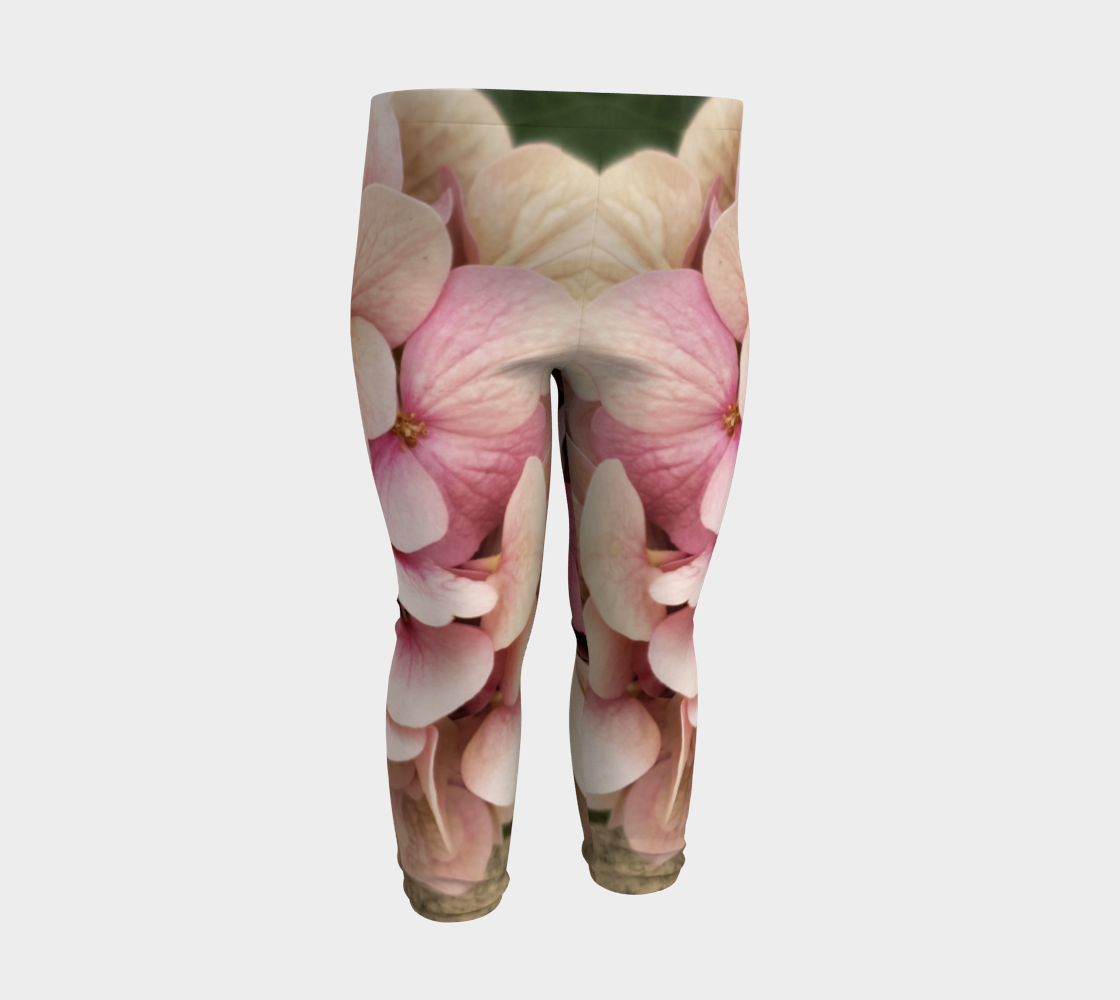 Pale Hydrangea - Streetside Apparel