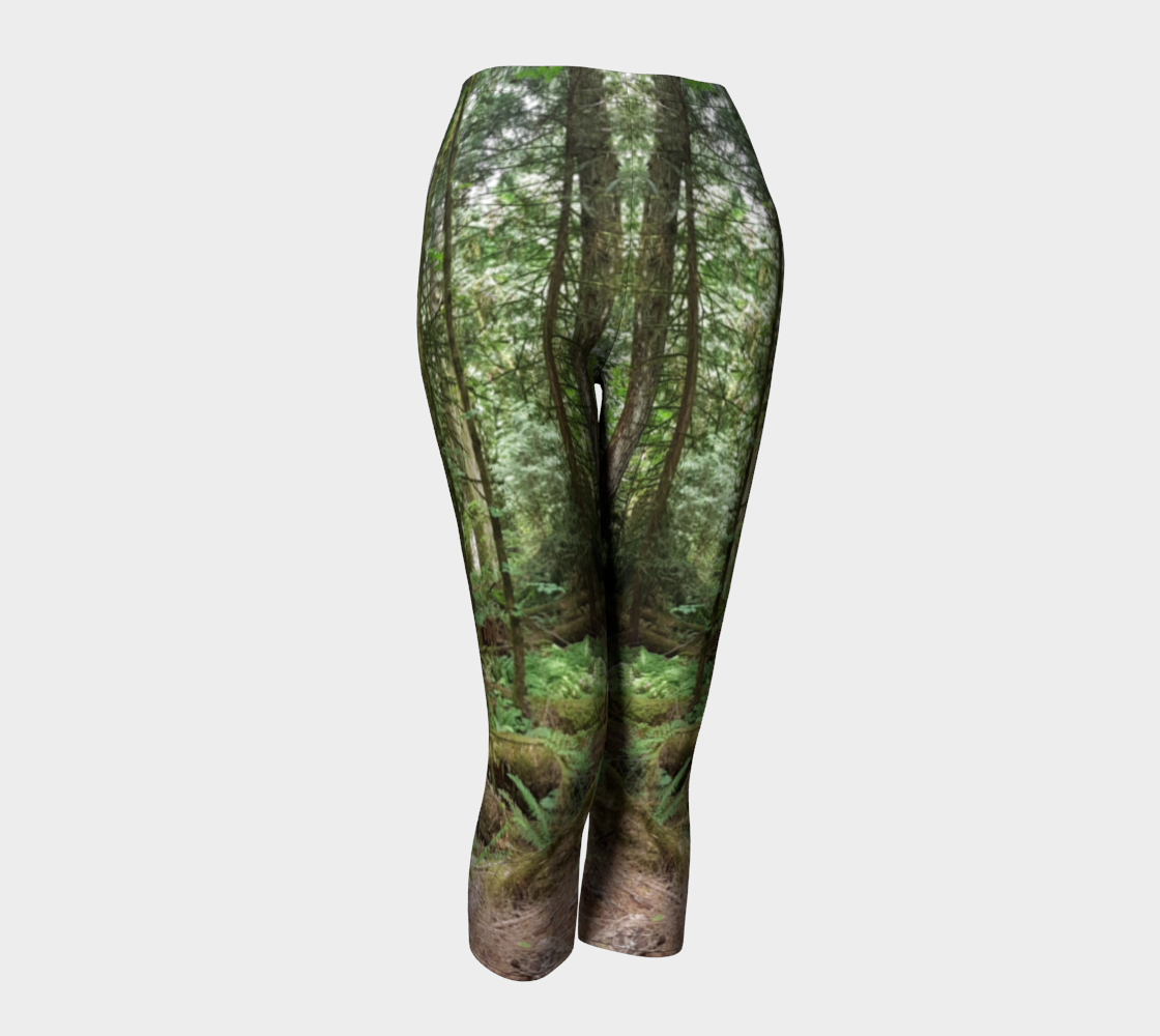 Cathedral Grove Capris - Streetside Apparel