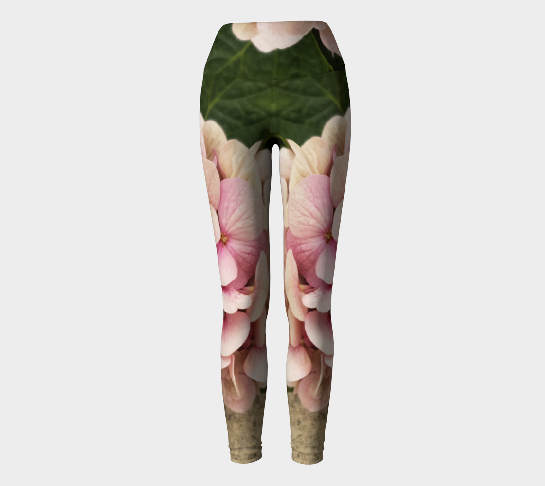 Pale Hydrangea Leggings - Streetside Apparel